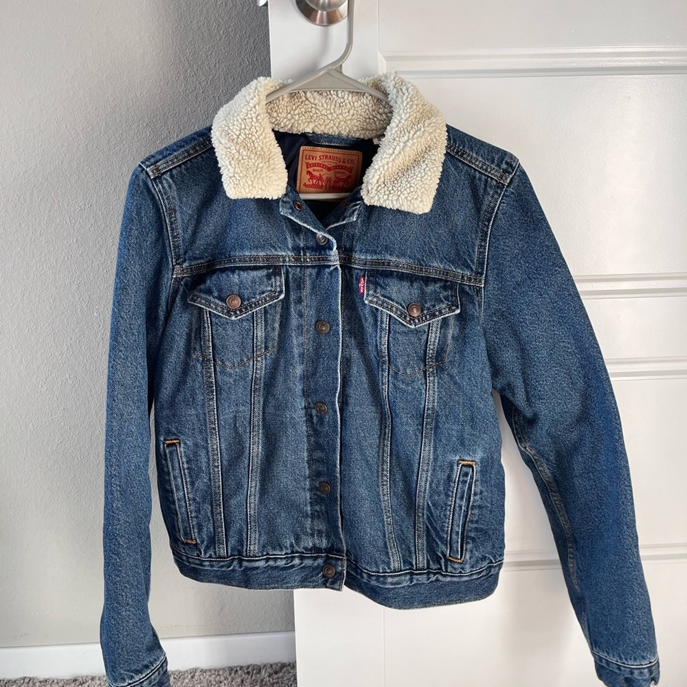 Levi’s Denim Jacket with Sherpa Collar & Quilted Lining